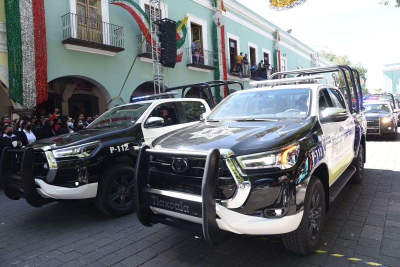 Jorge Corichi cumple su palabra; presenta 21 vehículos nuevos para brindar más seguridad en Tlaxcala